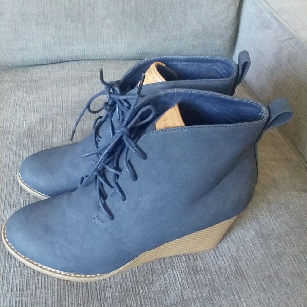 Nautica 1983 Booties